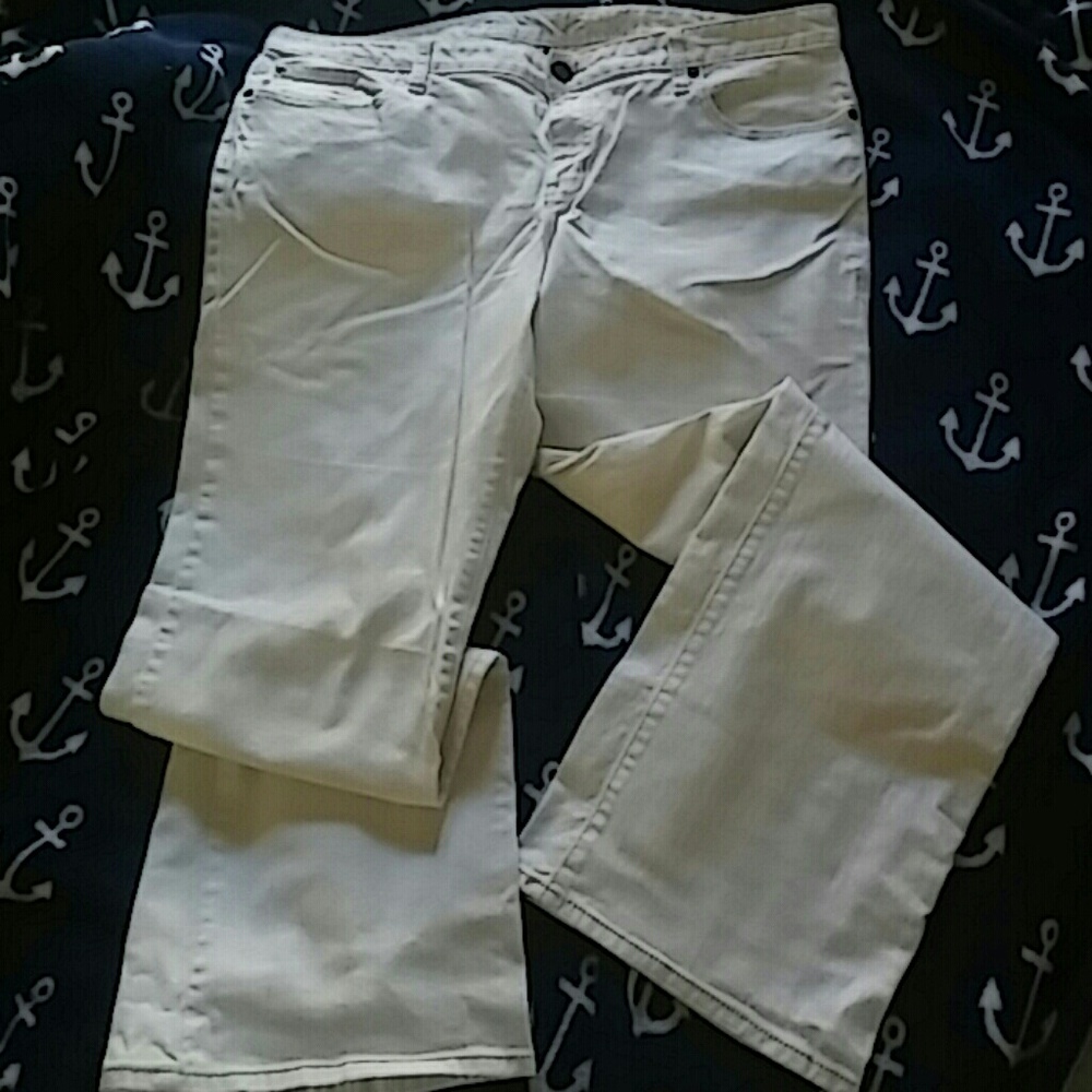 White Jeans